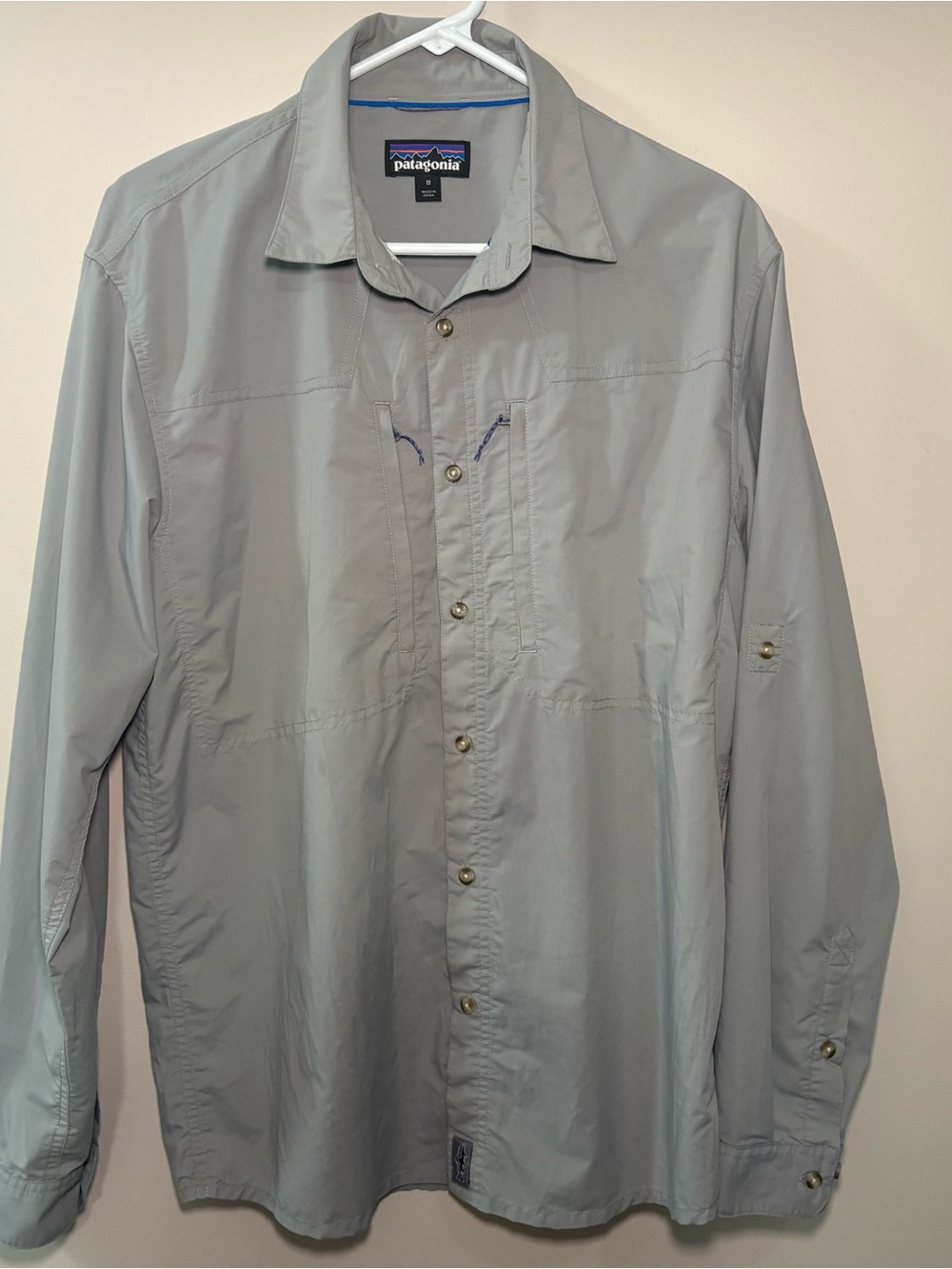 Patagonia Sun Stretch Shirt Mens Medium Grey Fishing Button Down